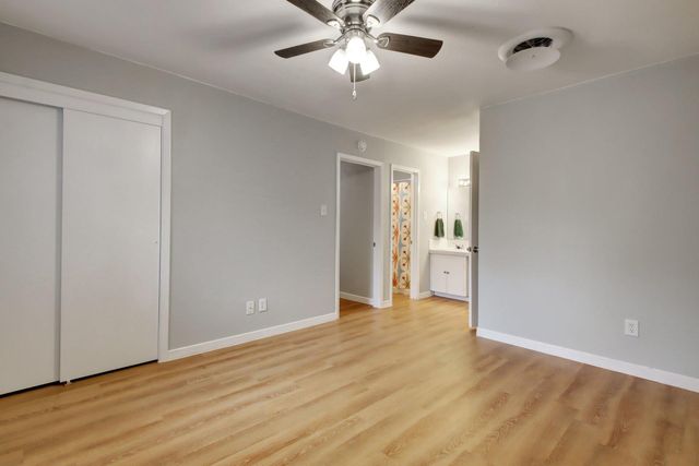 8204 EXMOOR DR, Austin, TX 78757