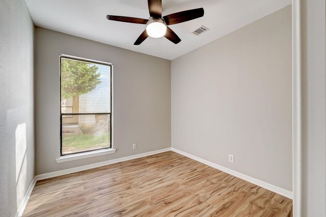 1406 Hyridge Circle, Round Rock, TX 78664