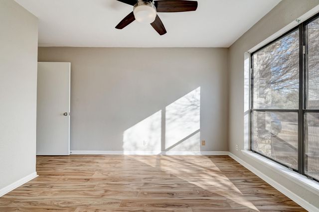 1406 Hyridge Circle, Round Rock, TX 78664