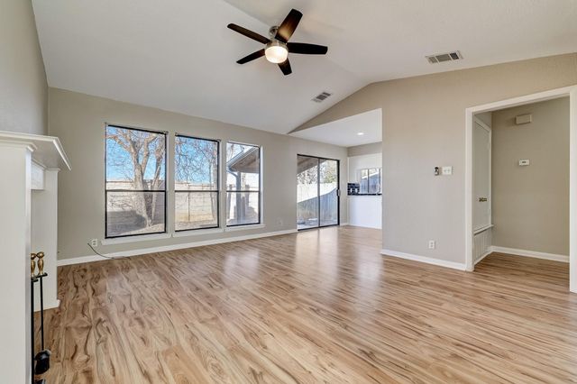 1406 Hyridge Circle, Round Rock, TX 78664