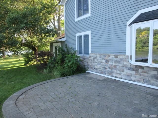 4870 Lakeview Boulevard, Clarkston, MI 48348