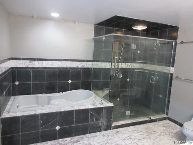 4870 Lakeview Boulevard, Clarkston, MI 48348