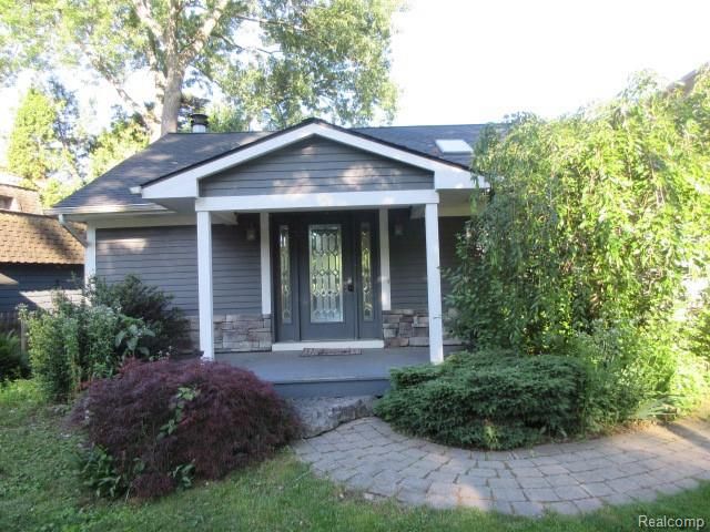 4870 Lakeview Boulevard, Clarkston, MI 48348