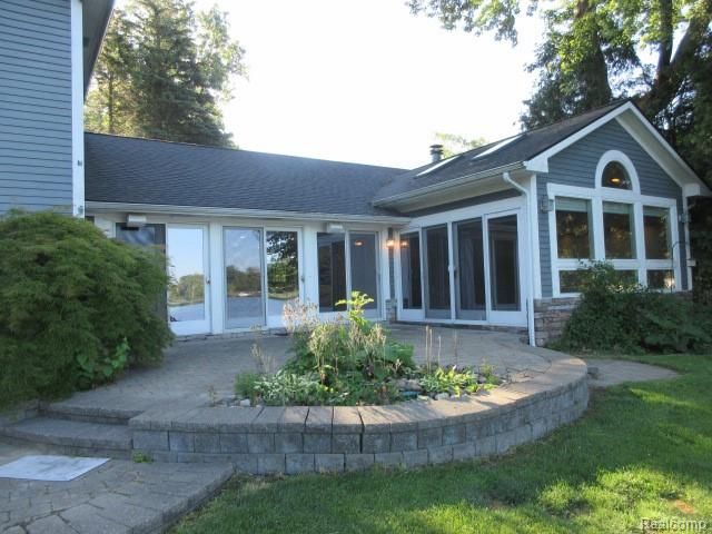 4870 Lakeview Boulevard, Clarkston, MI 48348