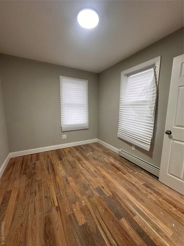 14587 183rd Street, Springfield Gardens, NY 11413