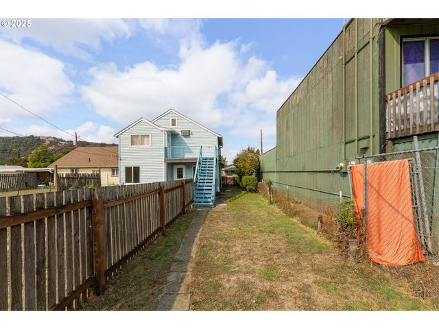 643 Se PARROTT St, Roseburg, OR 97470