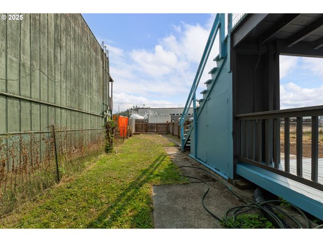 643 Se PARROTT St, Roseburg, OR 97470