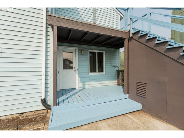 643 Se PARROTT St, Roseburg, OR 97470