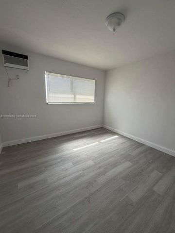 1628 SW 7th St 9, Miami, FL 33135