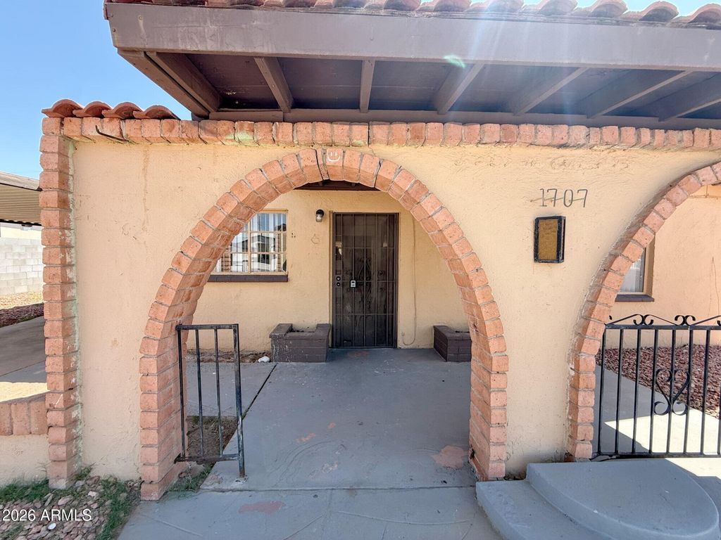 1707 E ILLINI Street, Phoenix, AZ 85040 — photo 4