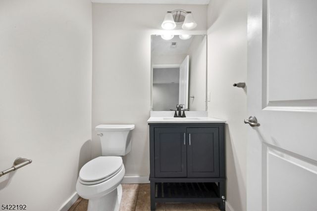 18 Panfili Ln, Hamilton Twp., NJ 08610