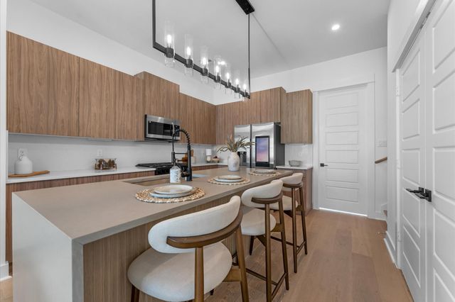 2308 Springwood Cove Lane, Houston, TX 77055