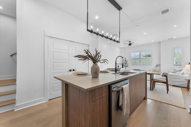 2308 Springwood Cove Lane, Houston, TX 77055