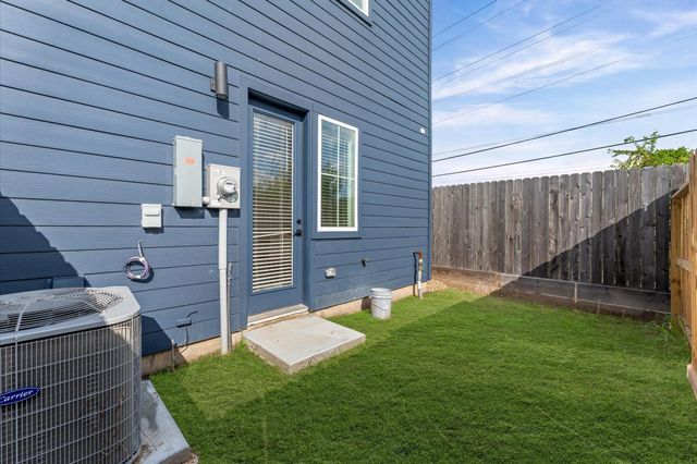 2308 Springwood Cove Lane, Houston, TX 77055