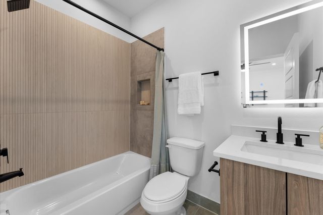 2308 Springwood Cove Lane, Houston, TX 77055