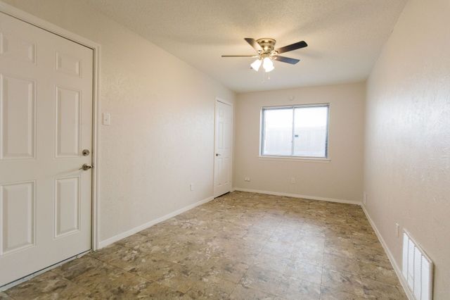2103 Cedarcrest Drive, Carrollton, TX 75007