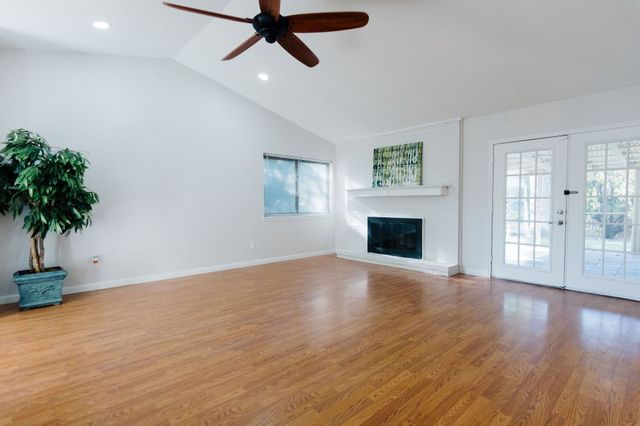 2103 Cedarcrest Drive, Carrollton, TX 75007
