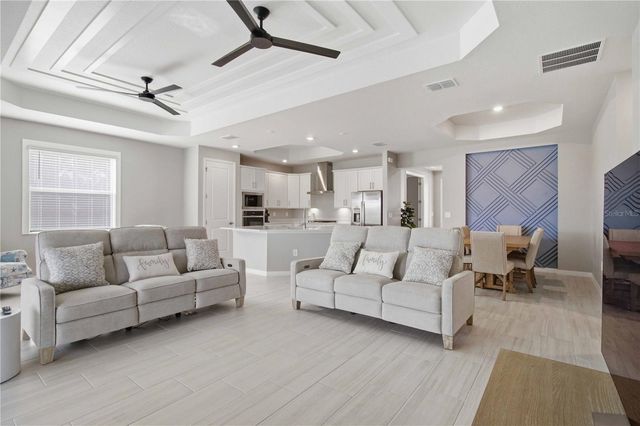 19115 CHERRYSTONE WAY, Lakewood Ranch, FL 34211