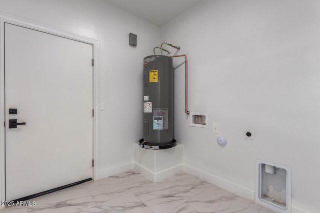 9051 W MAGNUM Drive, Arizona City, AZ 85123