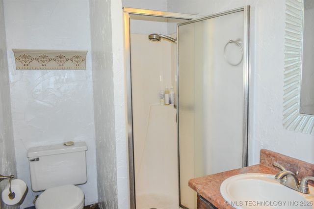 906 Powell Drive, Antlers, OK 74523