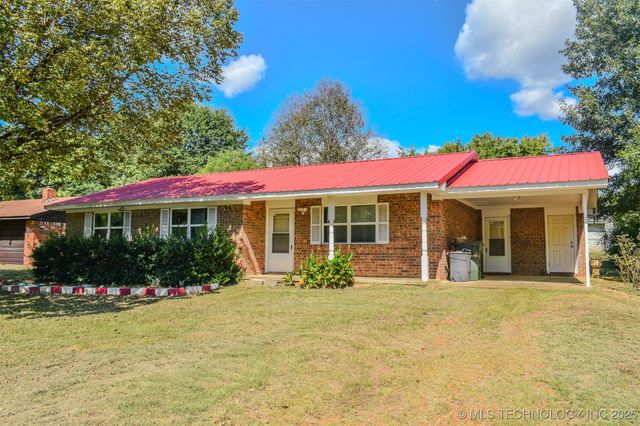 906 Powell Drive, Antlers, OK 74523