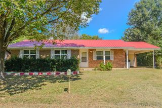 906 Powell Drive, Antlers, OK 74523