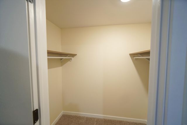 202 E Lillian Avenue, Conrad, IA 50621