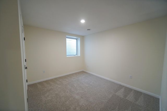 202 E Lillian Avenue, Conrad, IA 50621