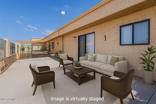 2011 S CLUBHOUSE Drive, Casa Grande, AZ 85194