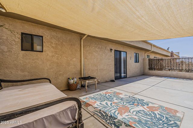 2011 S CLUBHOUSE Drive, Casa Grande, AZ 85194