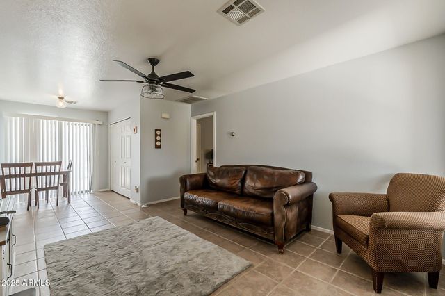 2011 S CLUBHOUSE Drive, Casa Grande, AZ 85194