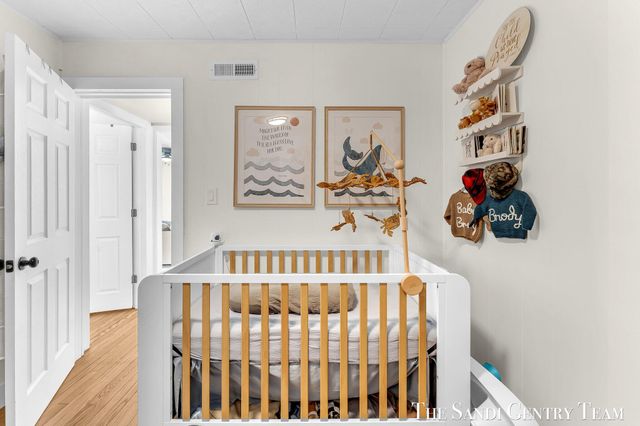 224 S Griffin Street, Grand Haven City, MI 49417