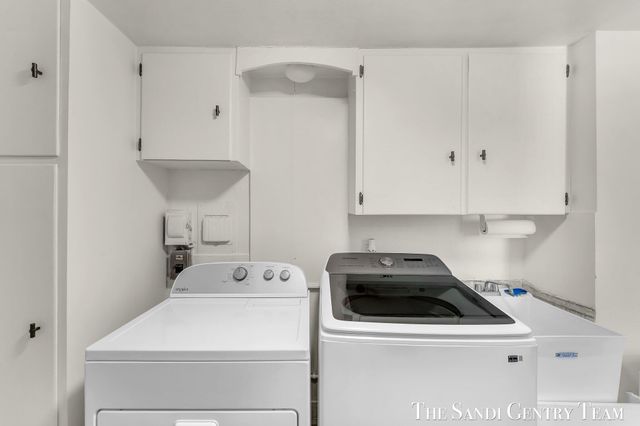 224 S Griffin Street, Grand Haven City, MI 49417