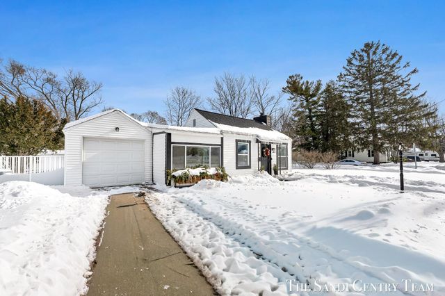 224 S Griffin Street, Grand Haven City, MI 49417