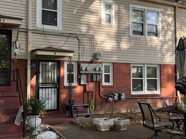 2991 Walnut Grove Rd Apt 2, Memphis, TN 38111