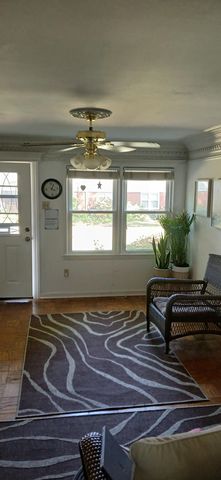 2991 Walnut Grove Rd Apt 2, Memphis, TN 38111
