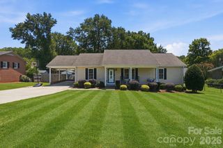 107 Wendover Drive, Lincolnton, NC 28092