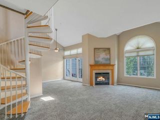225 Cambridge Drive, Ramsey, NJ 07446