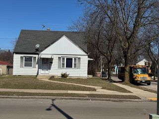 4102 W Capitol DRIVE, Milwaukee, WI 53216