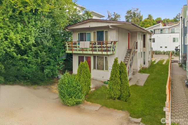 3632 36th Avenue S, Seattle, WA 98144