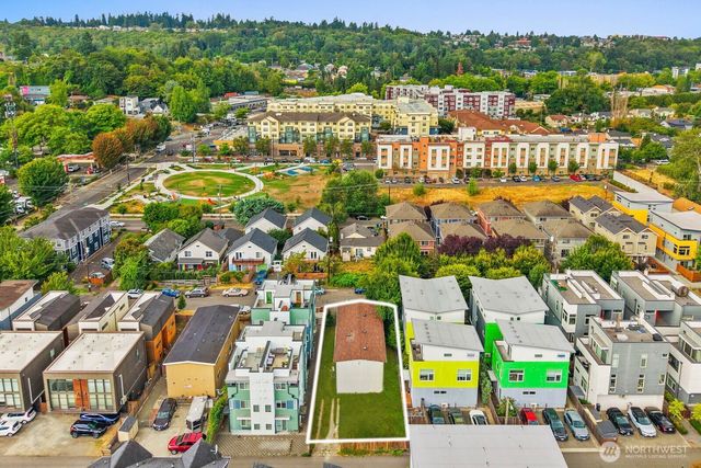 3632 36th Avenue S, Seattle, WA 98144