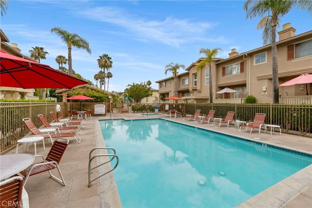 343 W Summerfield Circle, Anaheim, CA 92802