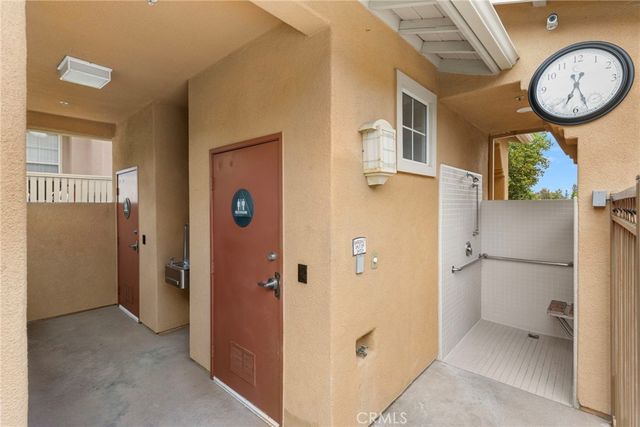 343 W Summerfield Circle, Anaheim, CA 92802