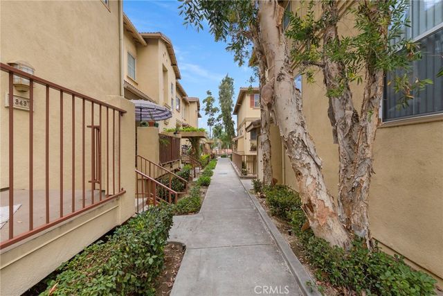 343 W Summerfield Circle, Anaheim, CA 92802