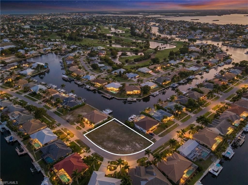 1540 Buccaneer CT, Marco Island, FL 34145