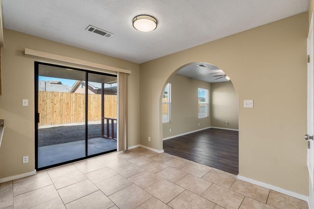 485 SANDSTONE Drive NE, Rio Rancho, NM 87124