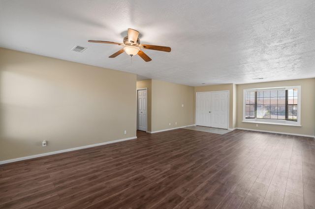 485 SANDSTONE Drive NE, Rio Rancho, NM 87124