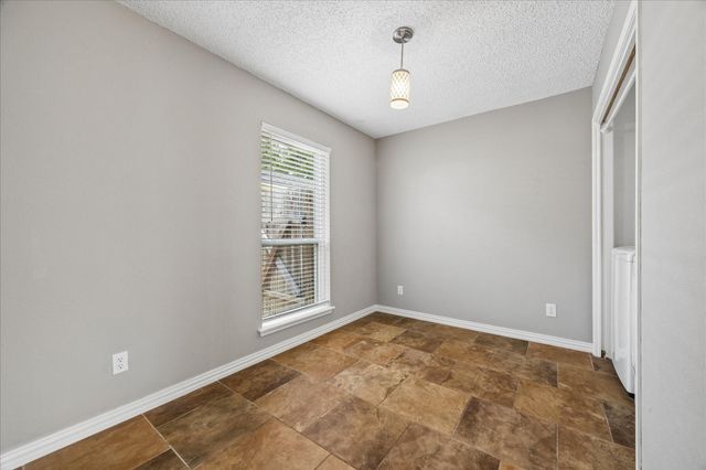 810 Halewood Drive, Houston, TX 77062