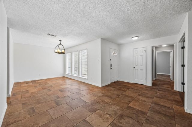 810 Halewood Drive, Houston, TX 77062