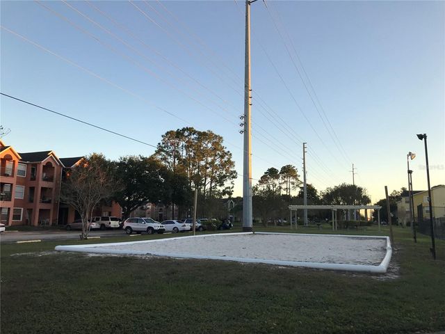 4740 WALDEN CIRCLE 1035, Orlando, FL 32811